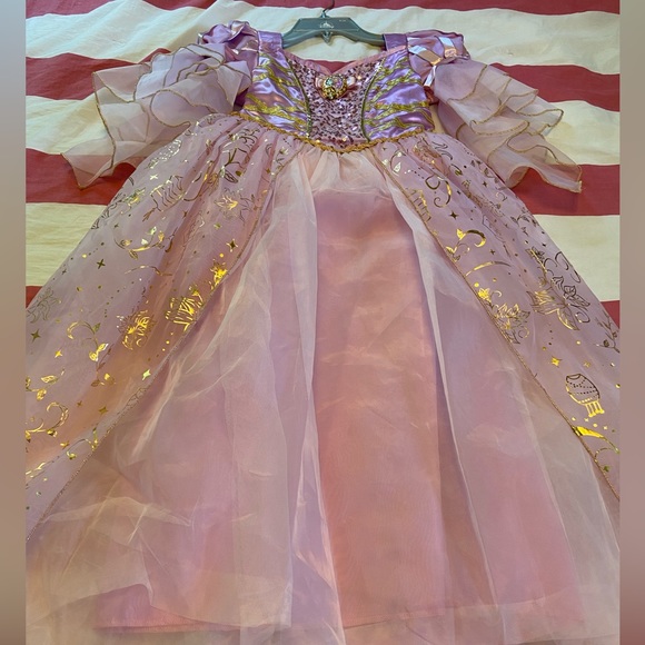 Disney Other - Girls Disney Deluxe Rapunzel dress size 9/10